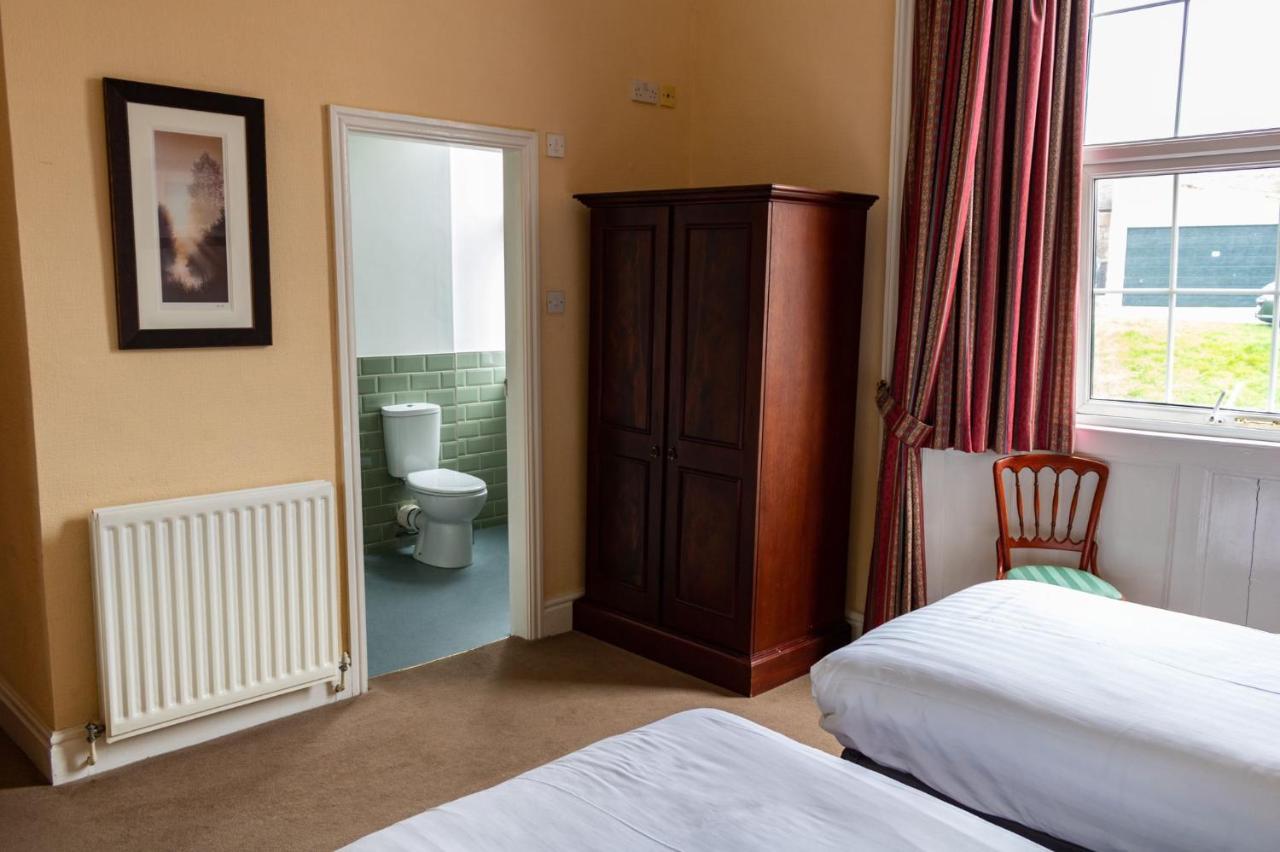 The Buck Hotel Reeth Buitenkant foto