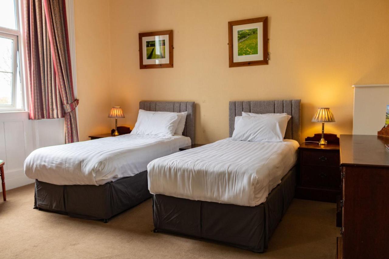The Buck Hotel Reeth Buitenkant foto